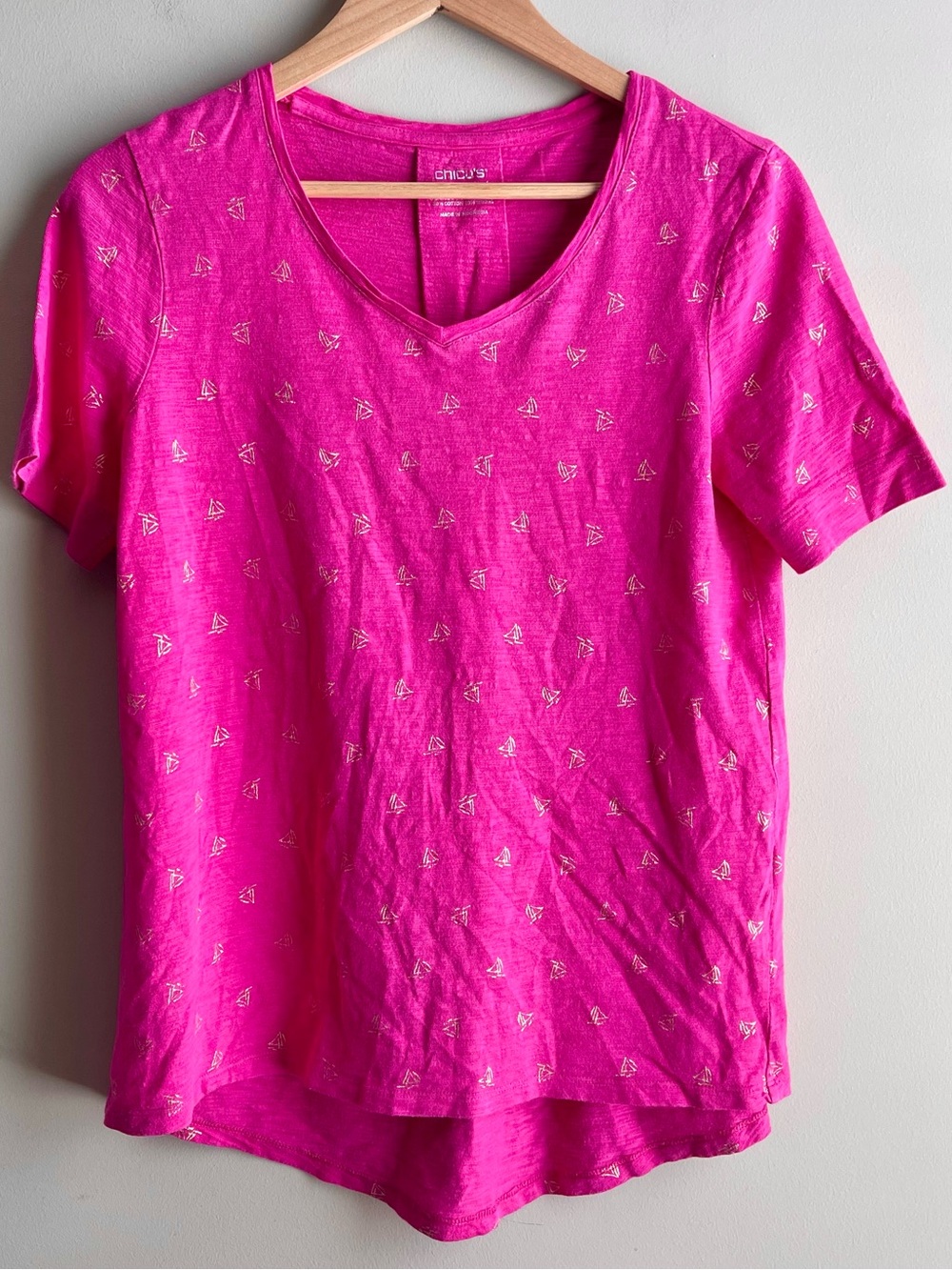Chico's Vibrant Pink V-Neck Short Sleeve Tee with Gold Metallic Boat Accents